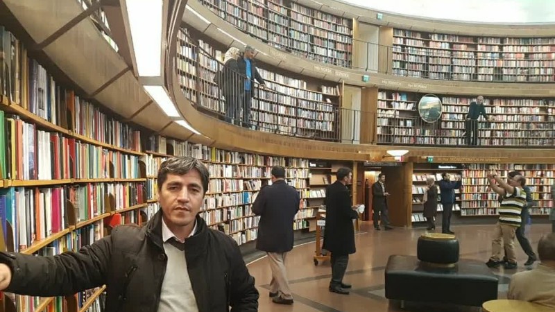 بازدید از کتابخانه stadsbibliotek استکهلم