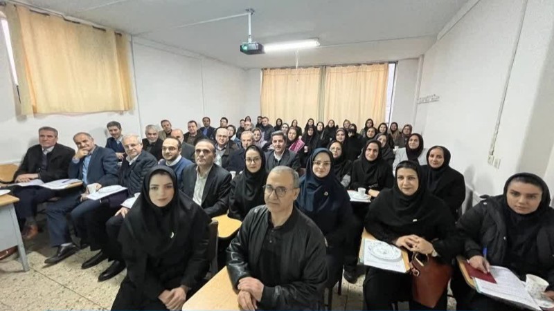 هشتمین «دورهمی همدلانه»مدارس یادگیرنده آذربایجان/مجتمع آموزشی مبتکران/ 10 بهمن 1403