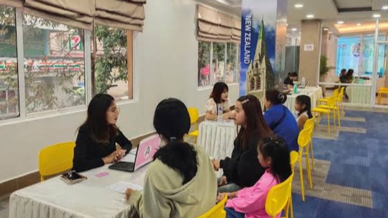 جلسه معلم و والد